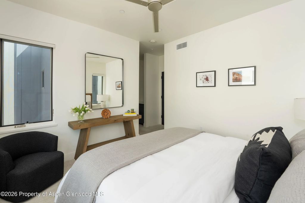 24 of 40 - 22856 Two Rivers Road, Basalt, CO