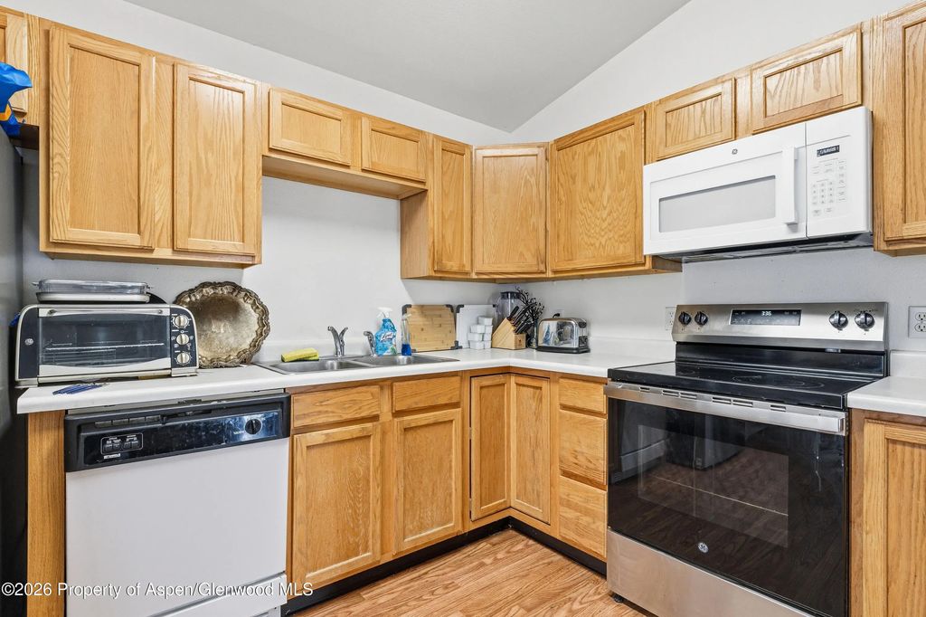 14 of 37 - 2531 Shetland Court B, Grand Junction, CO