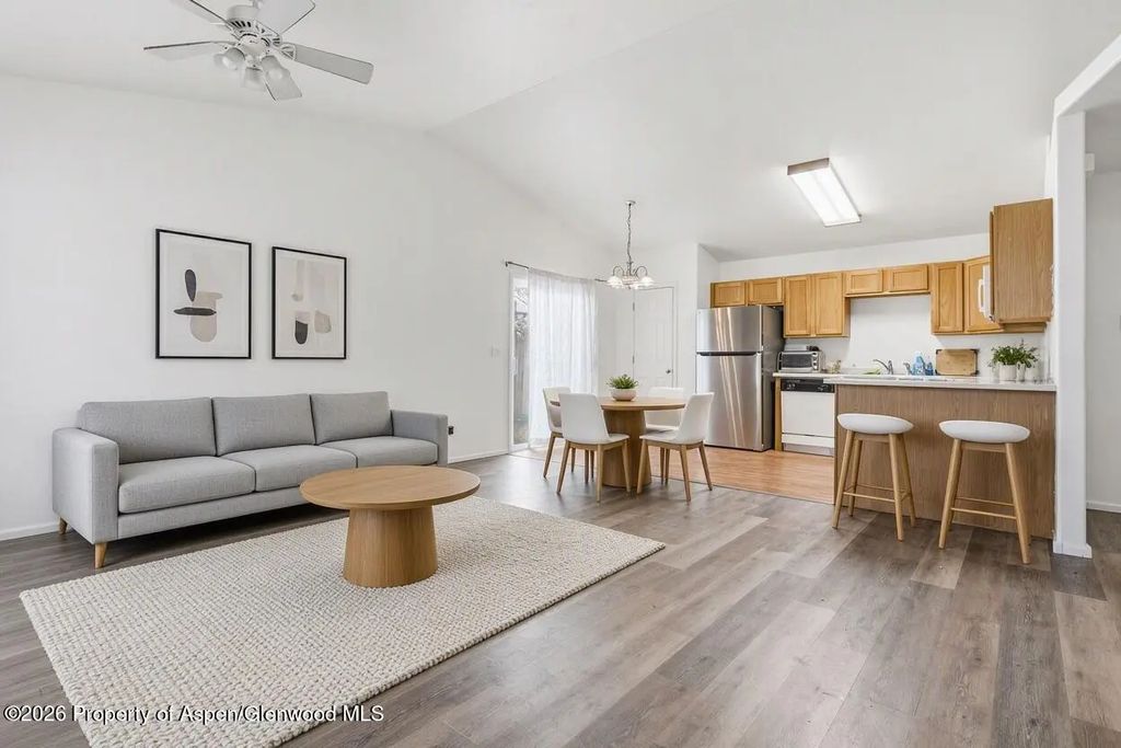 9 of 37 - 2531 Shetland Court B, Grand Junction, CO