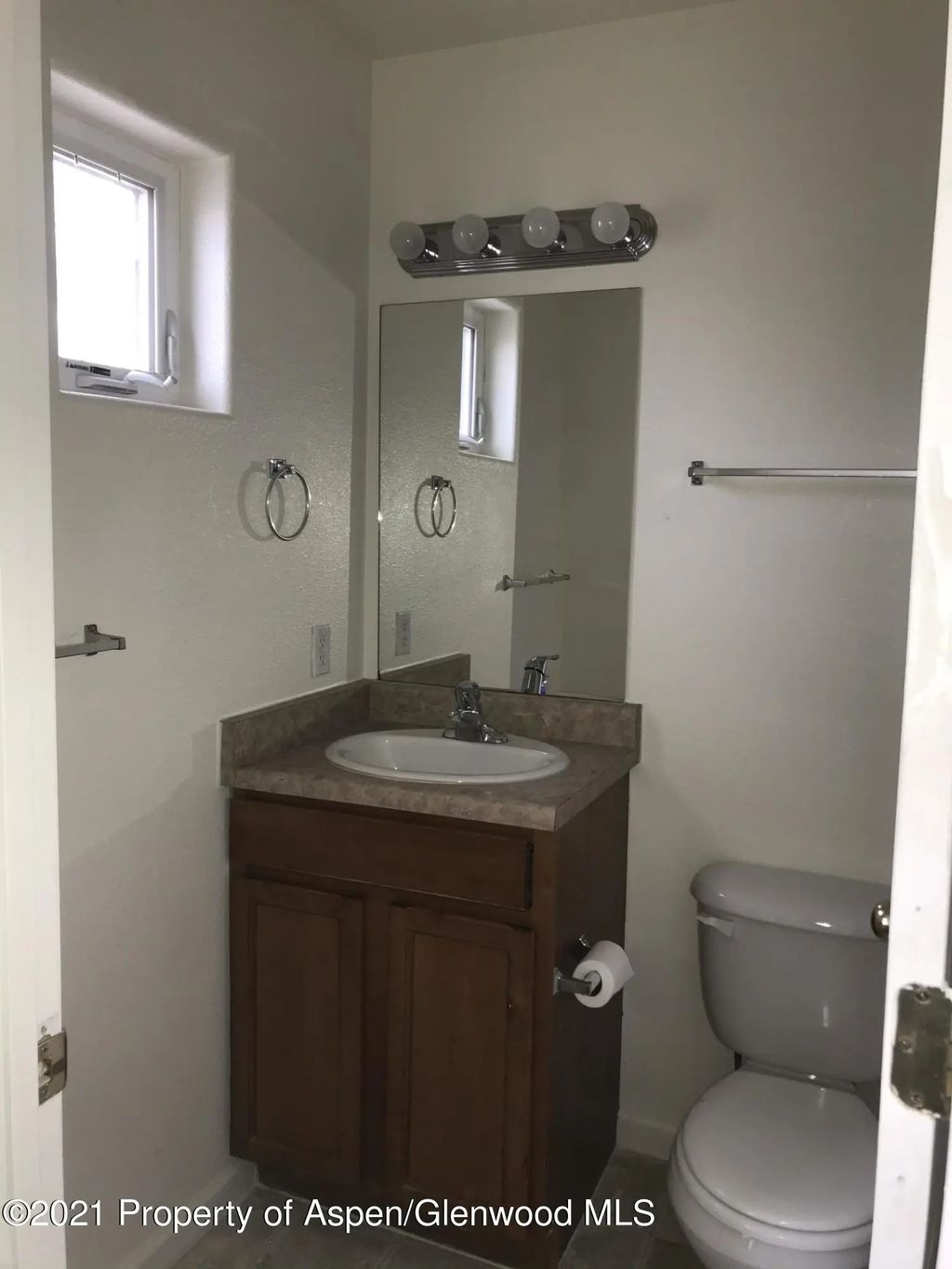 10 of 12 - 402 Yarrow Circle, Parachute, CO
