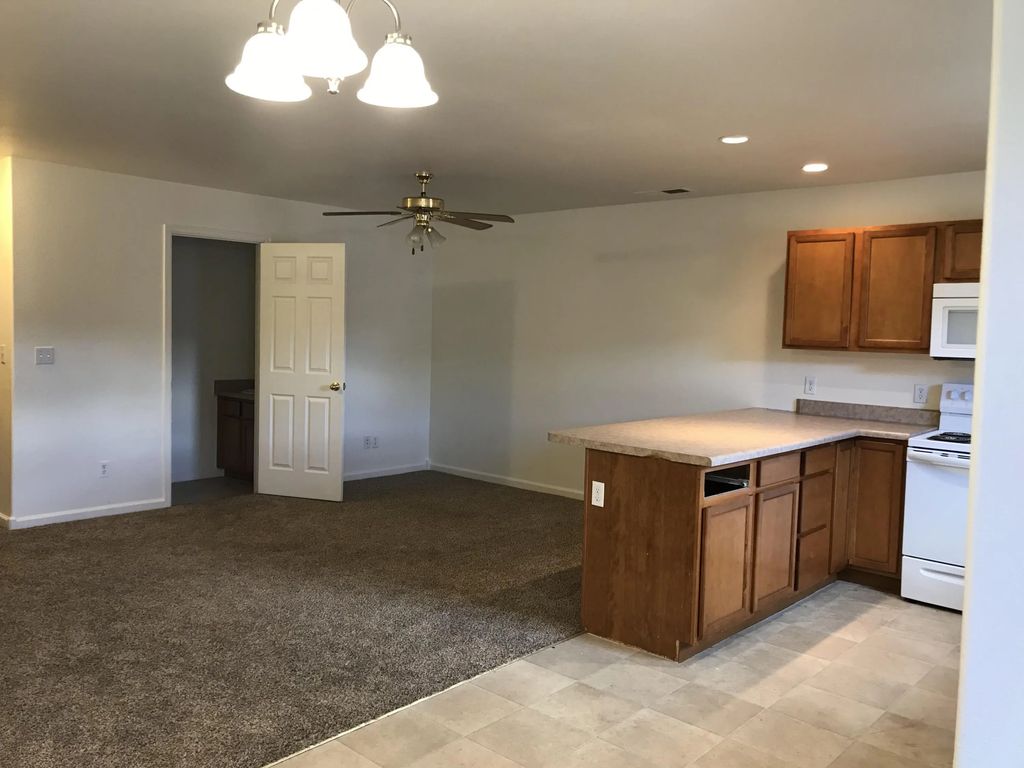 4 of 12 - 402 Yarrow Circle, Parachute, CO