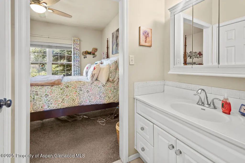 17 of 49 - 1060 Alta Vista Drive, Craig, CO