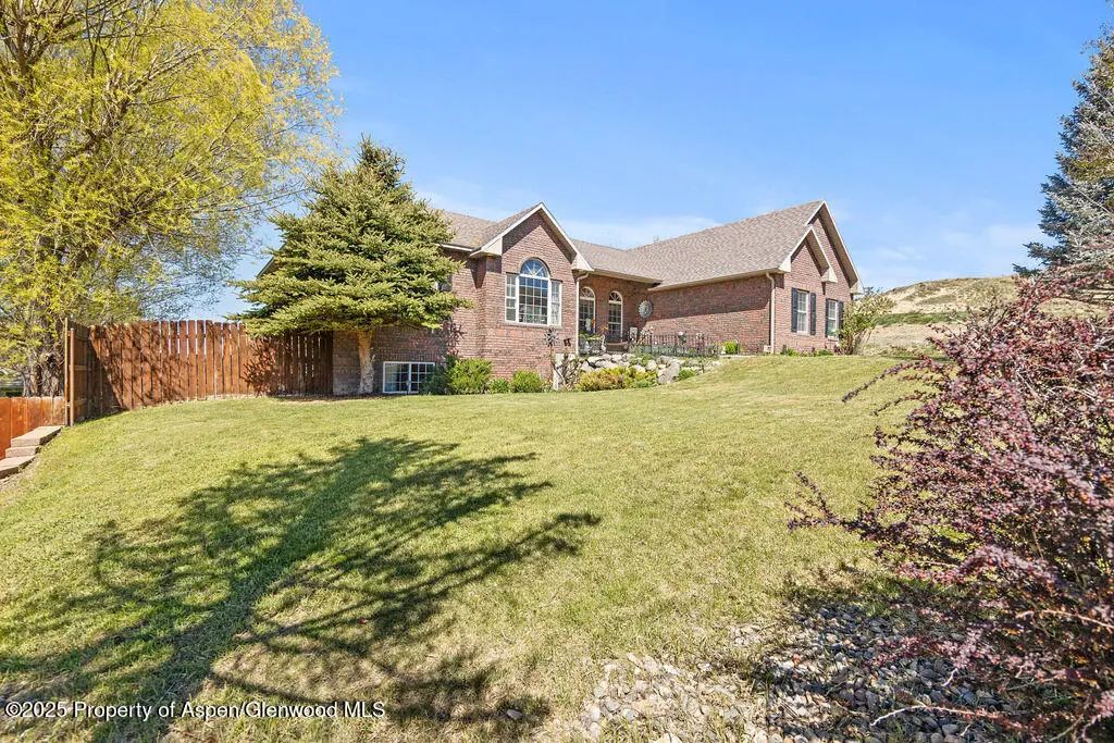 4 of 49 - 1060 Alta Vista Drive, Craig, CO