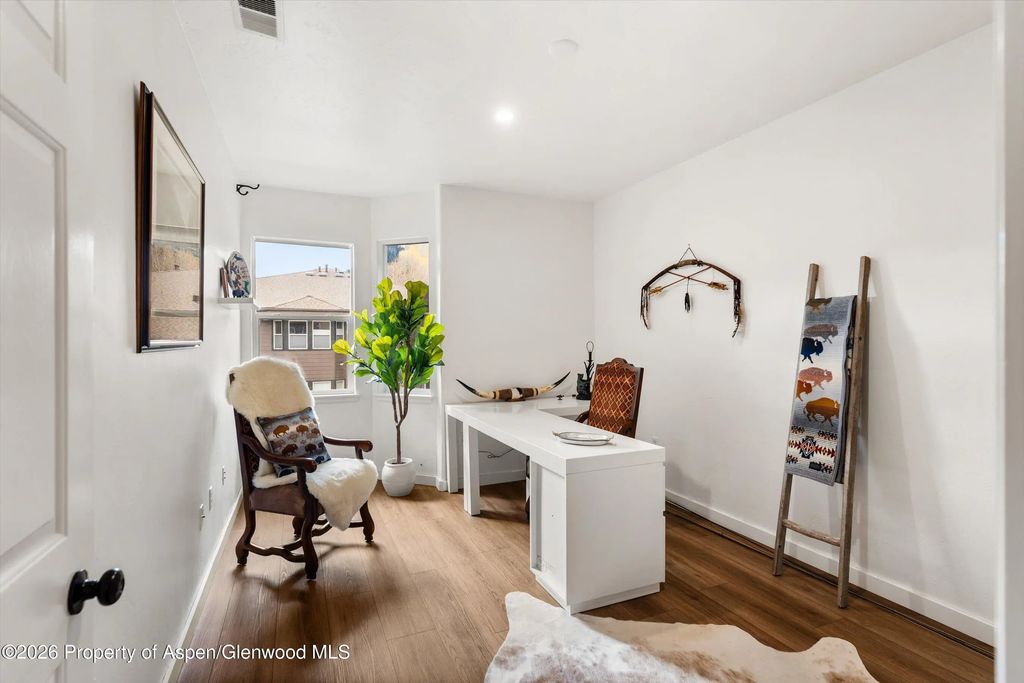 15 of 20 - 2701 Midland Avenue #425, Glenwood Springs, CO