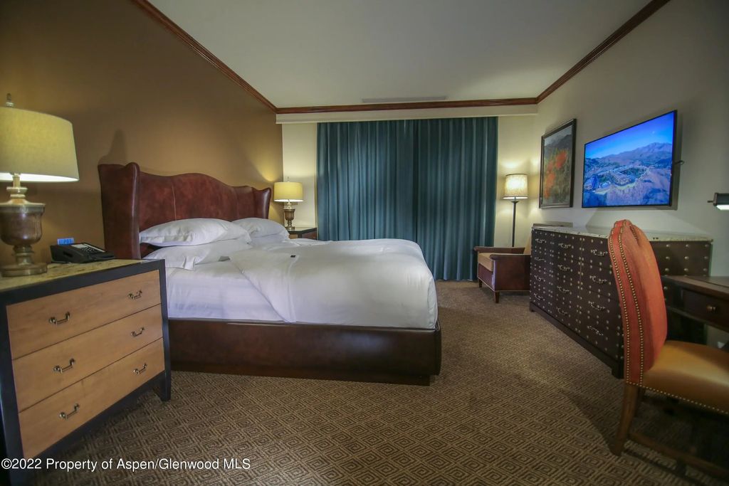 13 of 41 - 0075 Prospector Road Unit 8204 Winter Interest #5, Aspen, CO