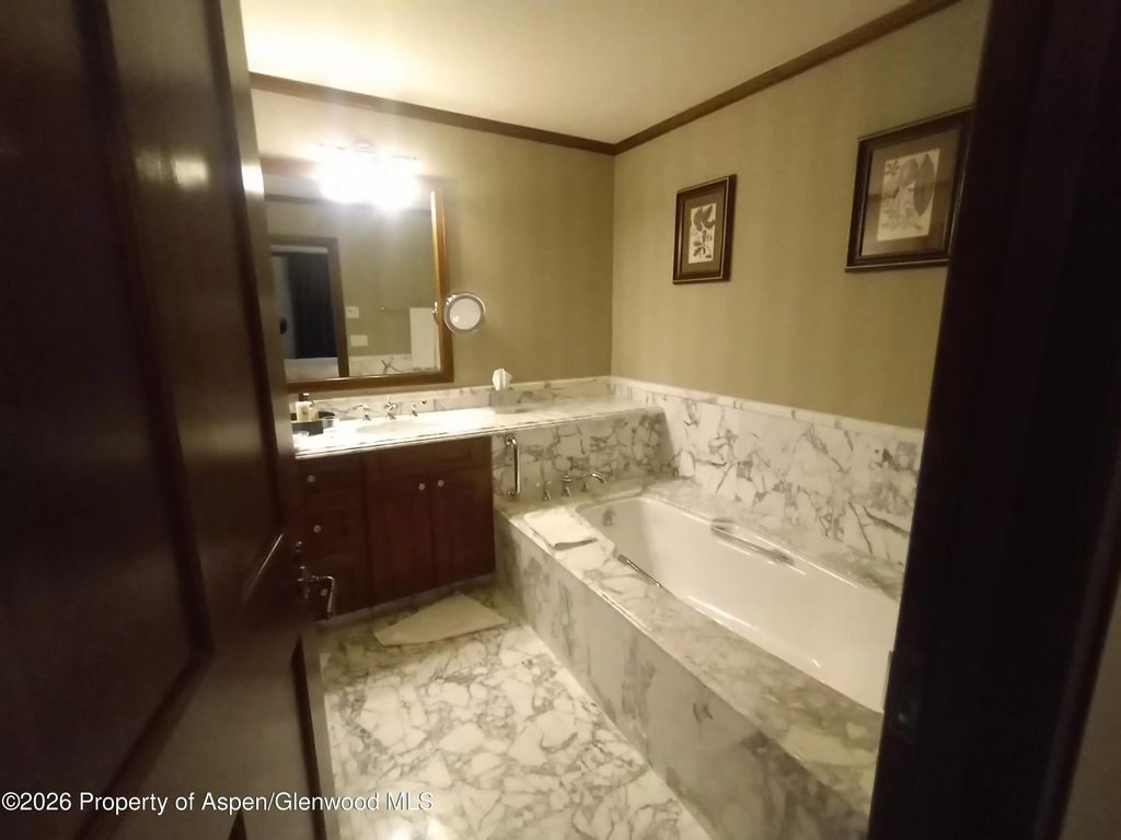 40 of 41 - 0075 Prospector Road Unit 8204 Winter Interest #5, Aspen, CO