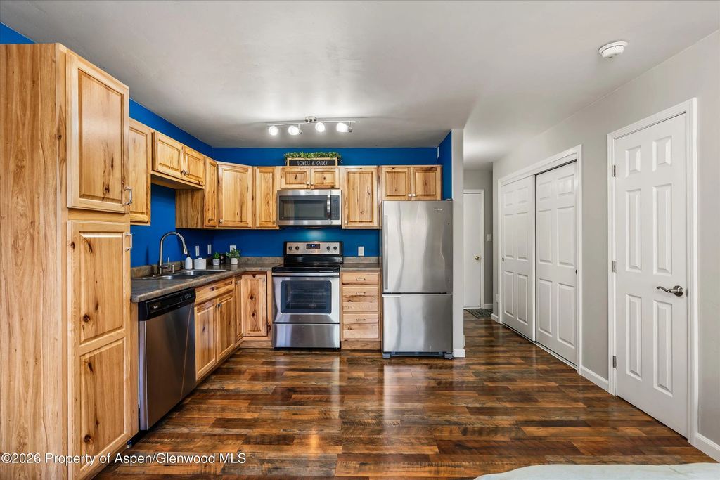 5 of 14 - 1329 Pitkin Avenue 21, Glenwood Springs, CO