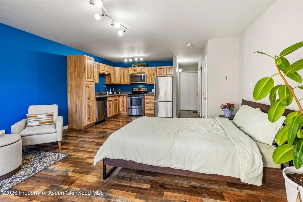 6 of 14 - 1329 Pitkin Avenue 21, Glenwood Springs, CO
