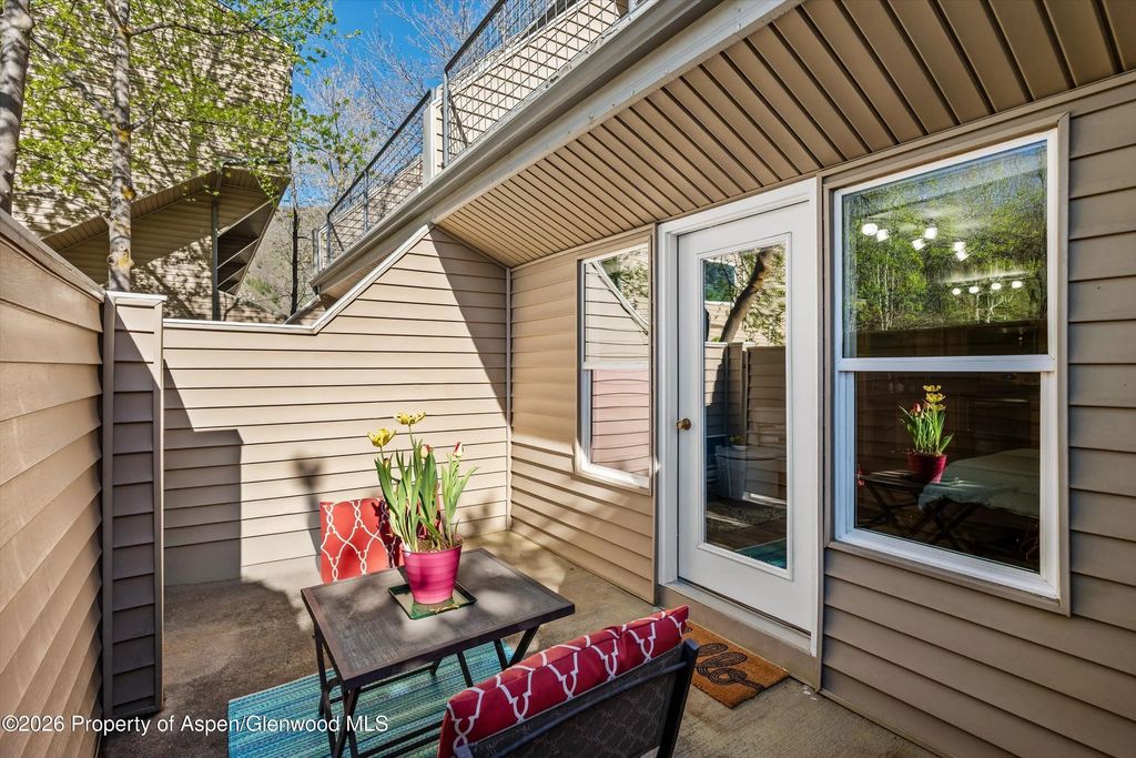 7 of 14 - 1329 Pitkin Avenue 21, Glenwood Springs, CO