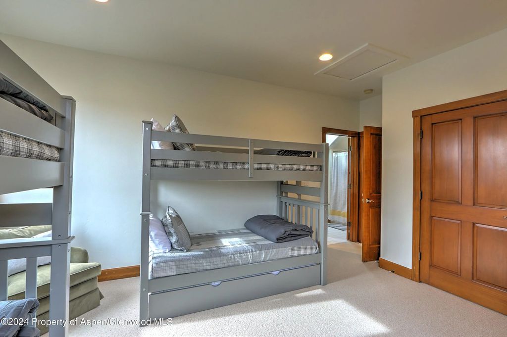 20 of 64 - 408 Settlement Lane, Carbondale, CO