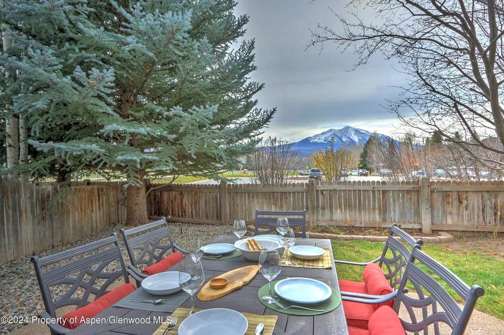 35 of 64 - 408 Settlement Lane, Carbondale, CO