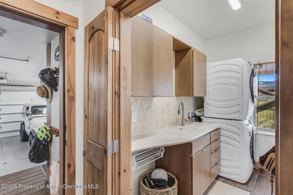34 of 40 - 101 Cliff Rose Way, Glenwood Springs, CO