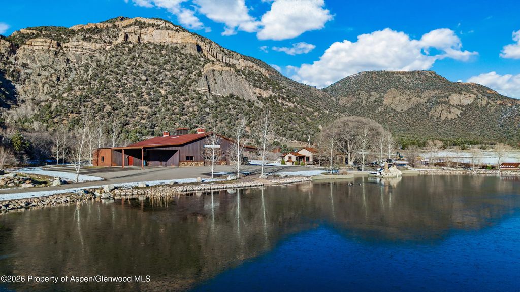 27 of 42 - 22675 Co-141, Whitewater, CO