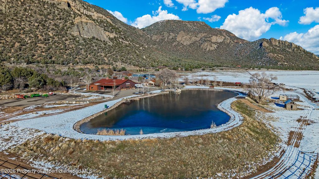 38 of 42 - 22675 Co-141, Whitewater, CO