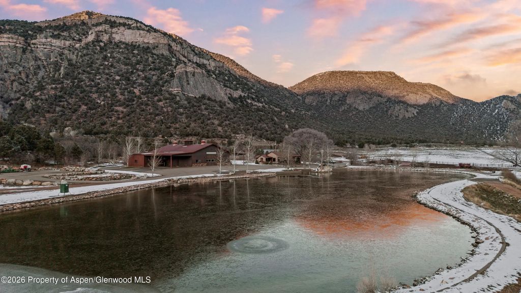 6 of 42 - 22675 Co-141, Whitewater, CO