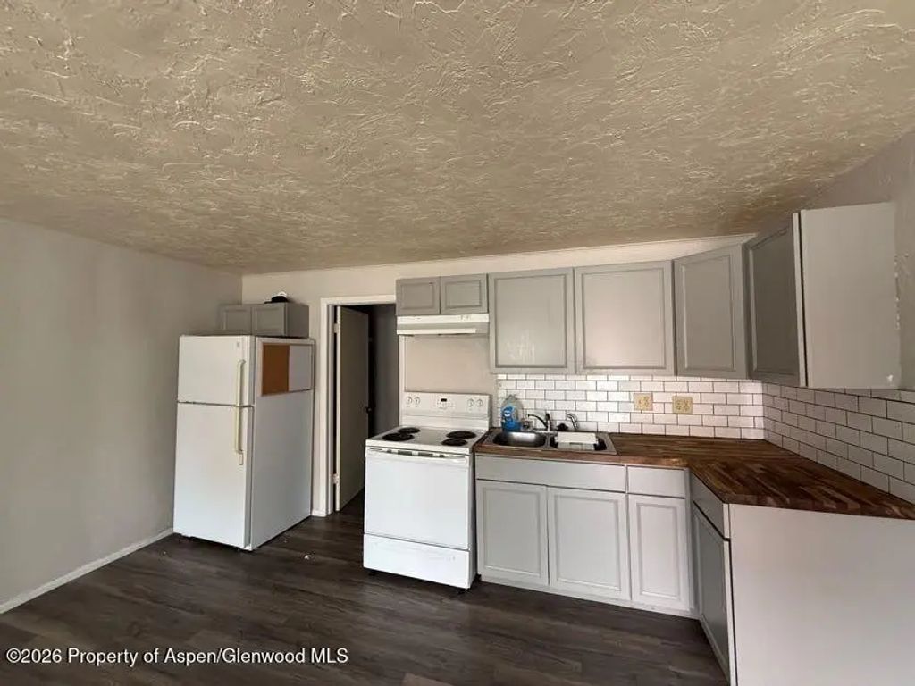 4 of 7 - 537 Breeze Street #1, Craig, CO