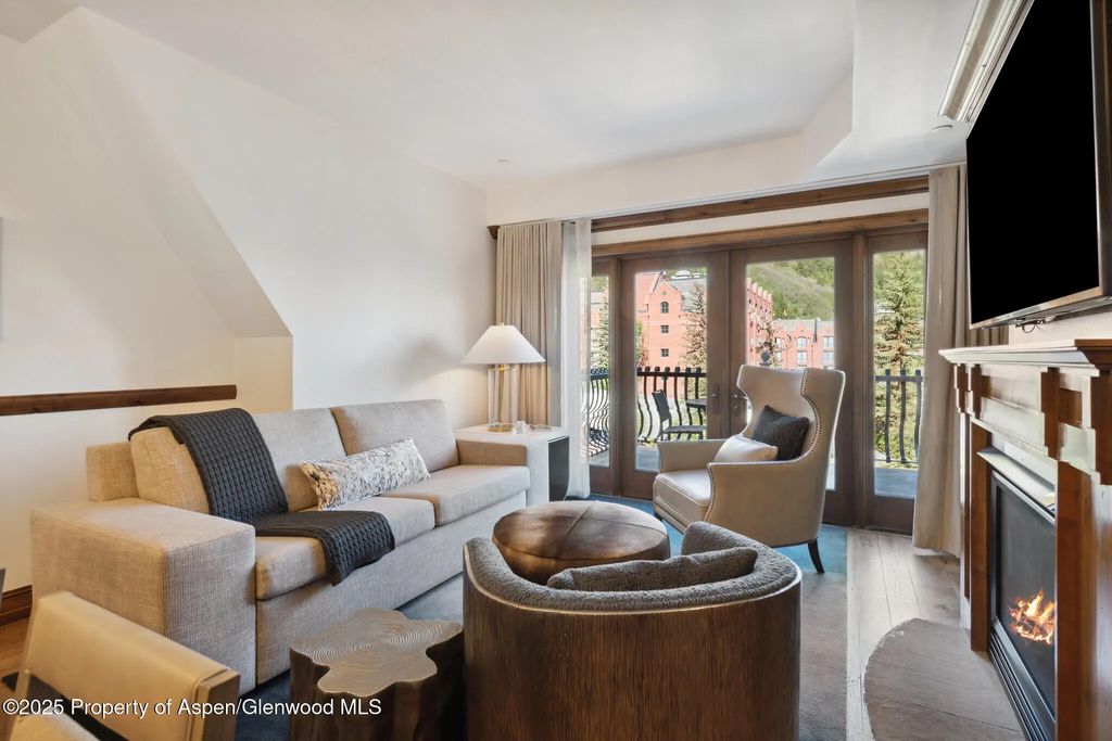 5 of 34 - 415 E Dean St, Unit 48, Week 8, Aspen, CO