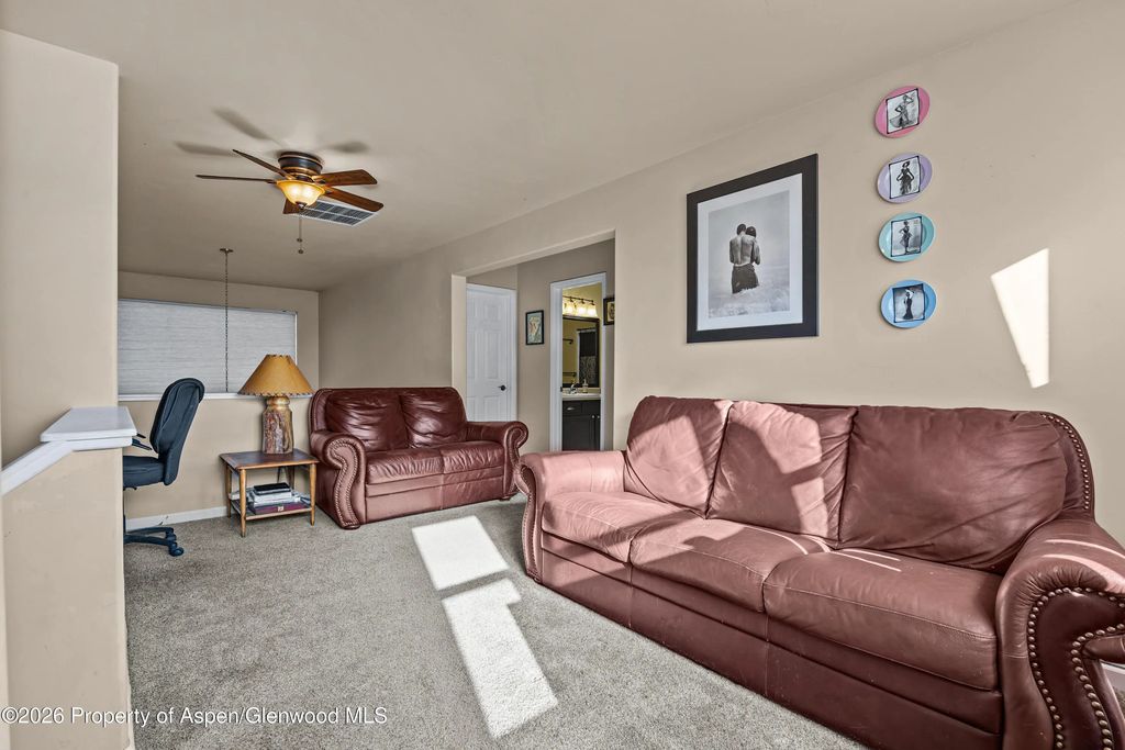 9 of 25 - 870 Hickory Drive, Rifle, CO
