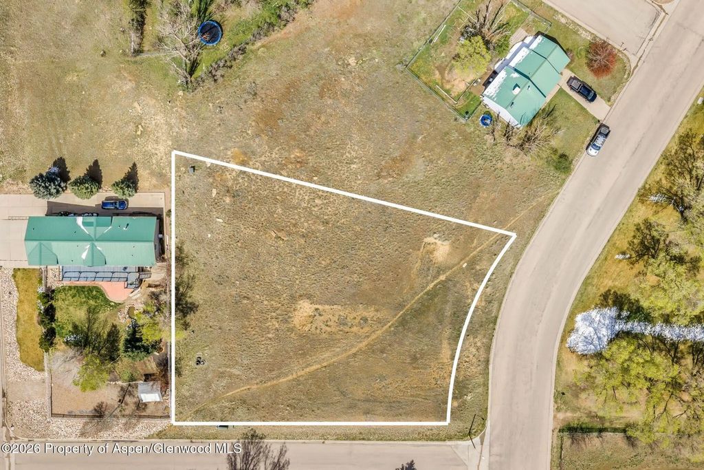1 of 7 - 702 Ashley Road, Craig, CO