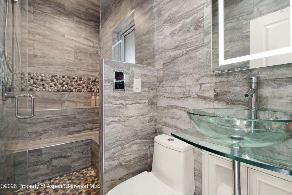 14 of 24 - 1018 Grand Avenue, Glenwood Springs, CO