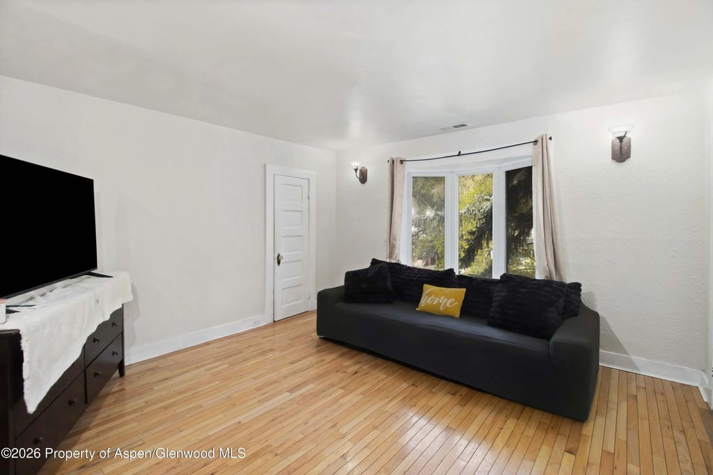 18 of 24 - 1018 Grand Avenue, Glenwood Springs, CO