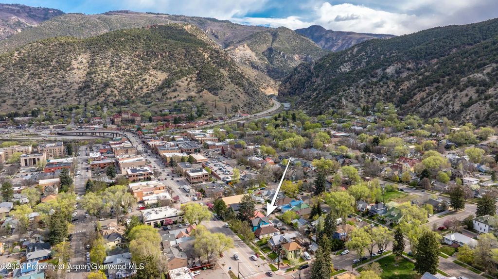 4 of 24 - 1018 Grand Avenue, Glenwood Springs, CO
