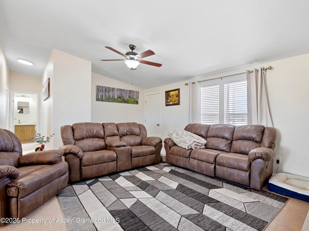 8 of 33 - 2090 S 15 1/2 Road, Glade Park, CO