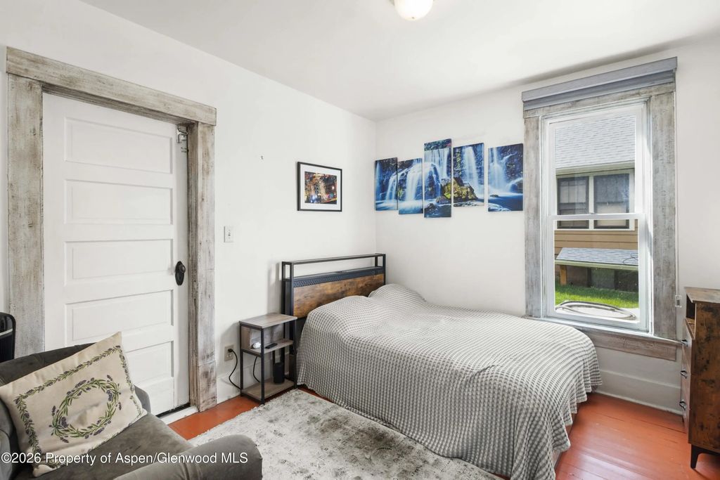 13 of 18 - 1022 Grand Avenue, Glenwood Springs, CO