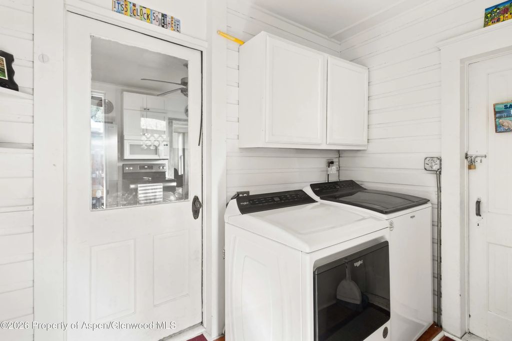 15 of 18 - 1022 Grand Avenue, Glenwood Springs, CO