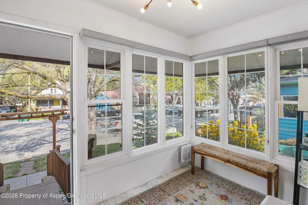 6 of 18 - 1022 Grand Avenue, Glenwood Springs, CO