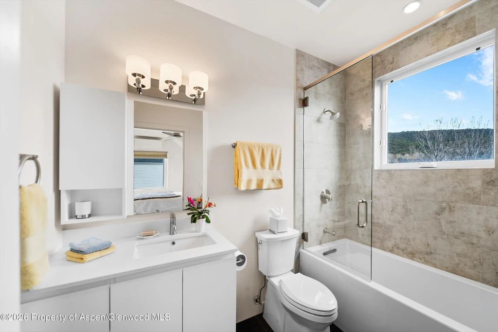 20 of 49 - 350 Sopris Circle, Basalt, CO