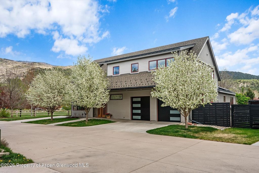 28 of 49 - 350 Sopris Circle, Basalt, CO