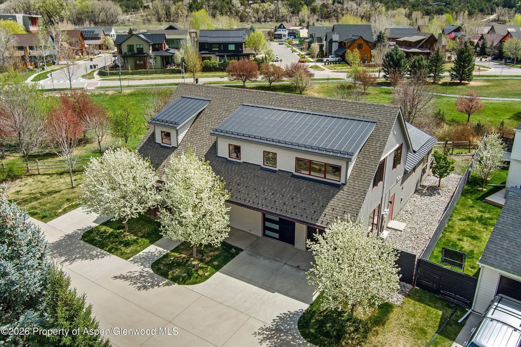 31 of 49 - 350 Sopris Circle, Basalt, CO