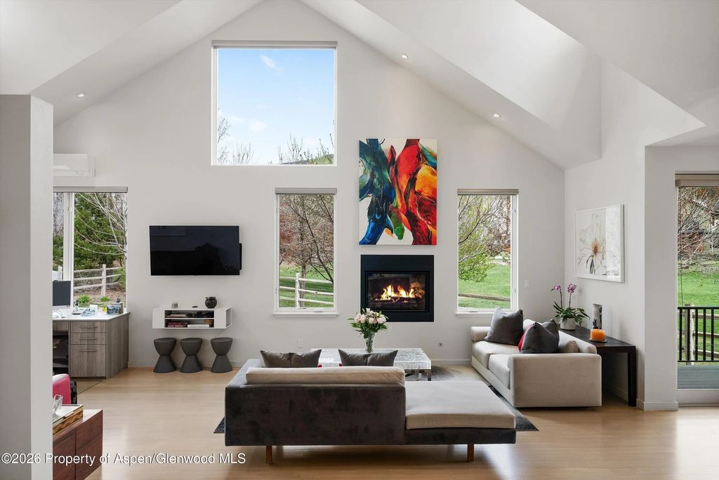 6 of 49 - 350 Sopris Circle, Basalt, CO