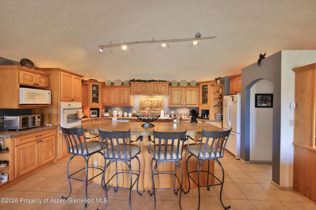 10 of 38 - 53916 Kk Road, Molina, CO