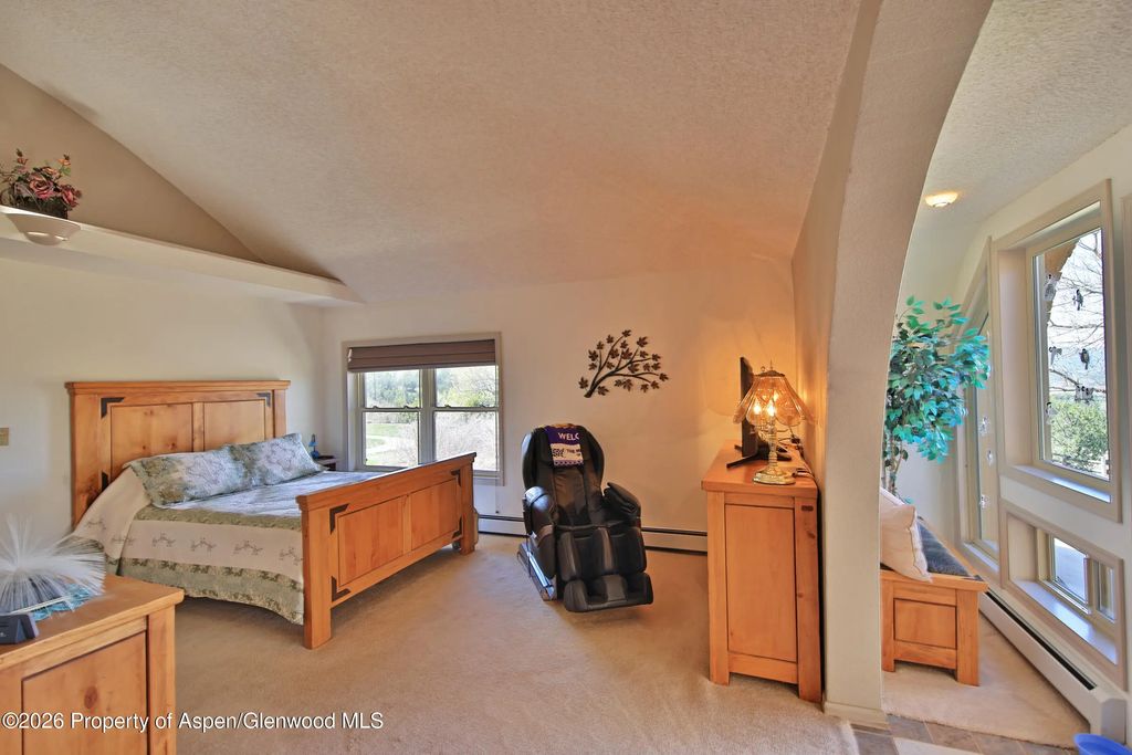 16 of 38 - 53916 Kk Road, Molina, CO