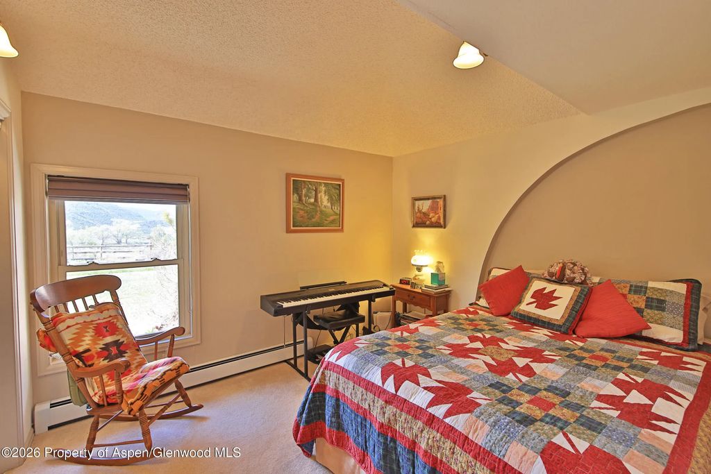 20 of 38 - 53916 Kk Road, Molina, CO