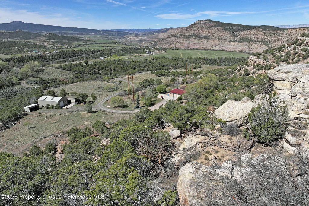 28 of 38 - 53916 Kk Road, Molina, CO