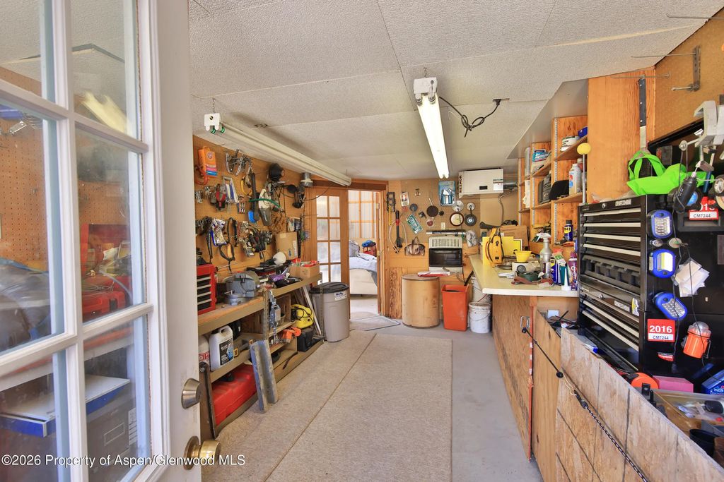33 of 38 - 53916 Kk Road, Molina, CO