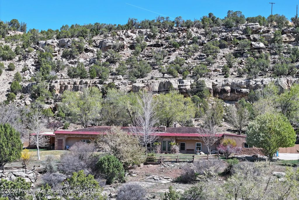 35 of 38 - 53916 Kk Road, Molina, CO