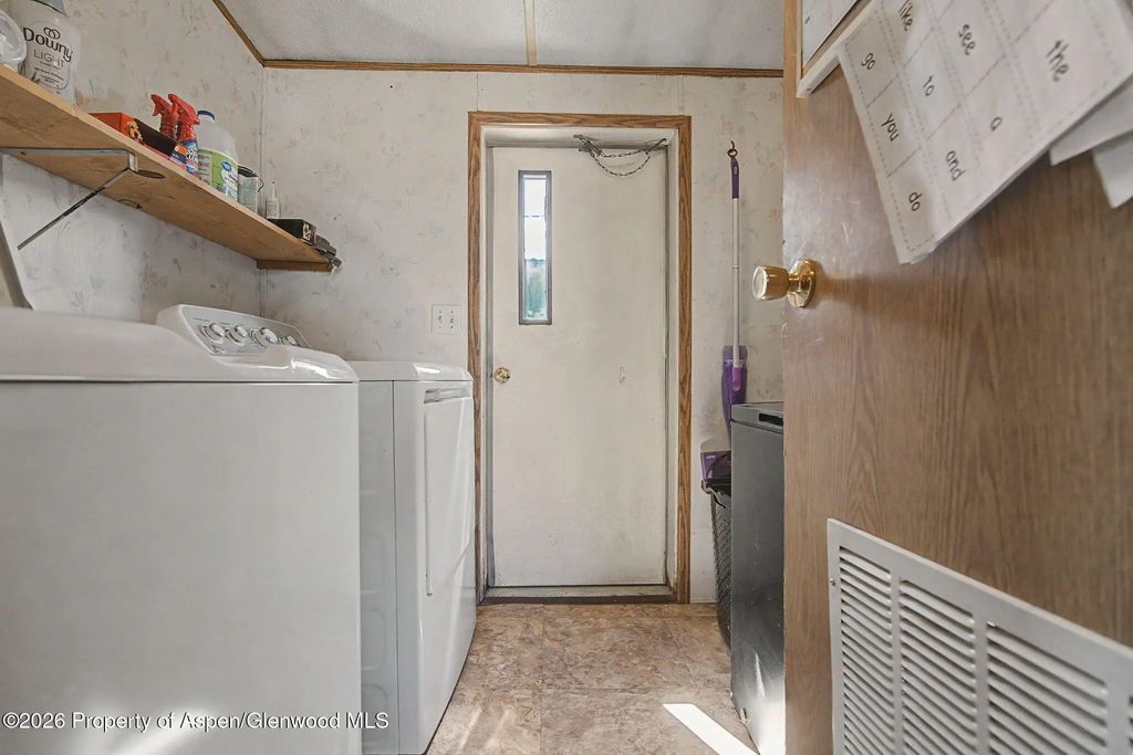 19 of 22 - 346 Greig Avenue, De Beque, CO