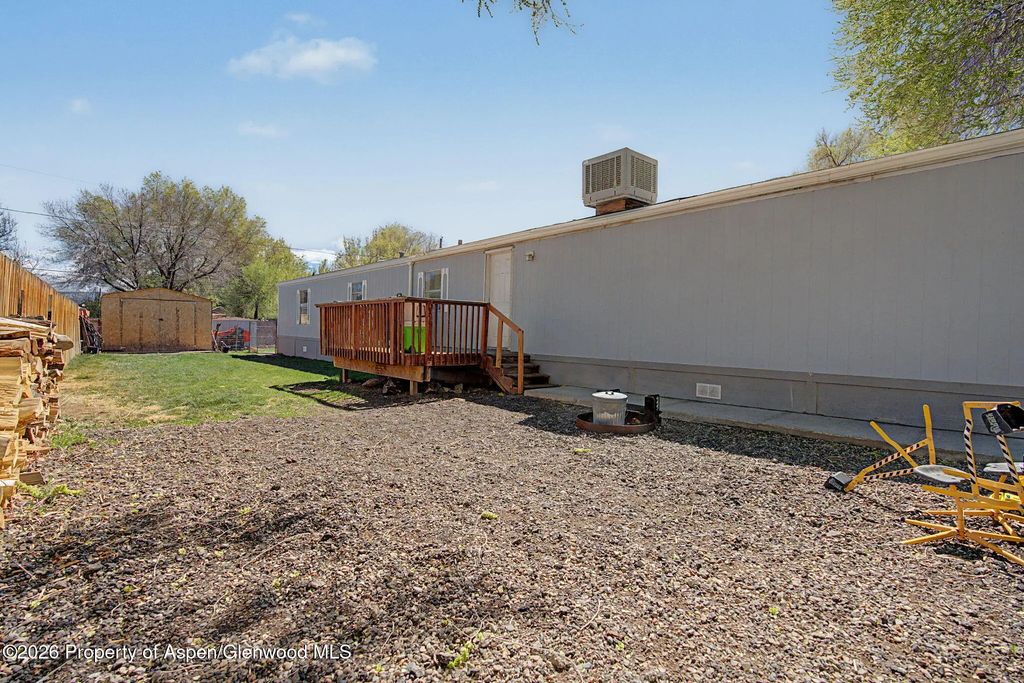 21 of 22 - 346 Greig Avenue, De Beque, CO