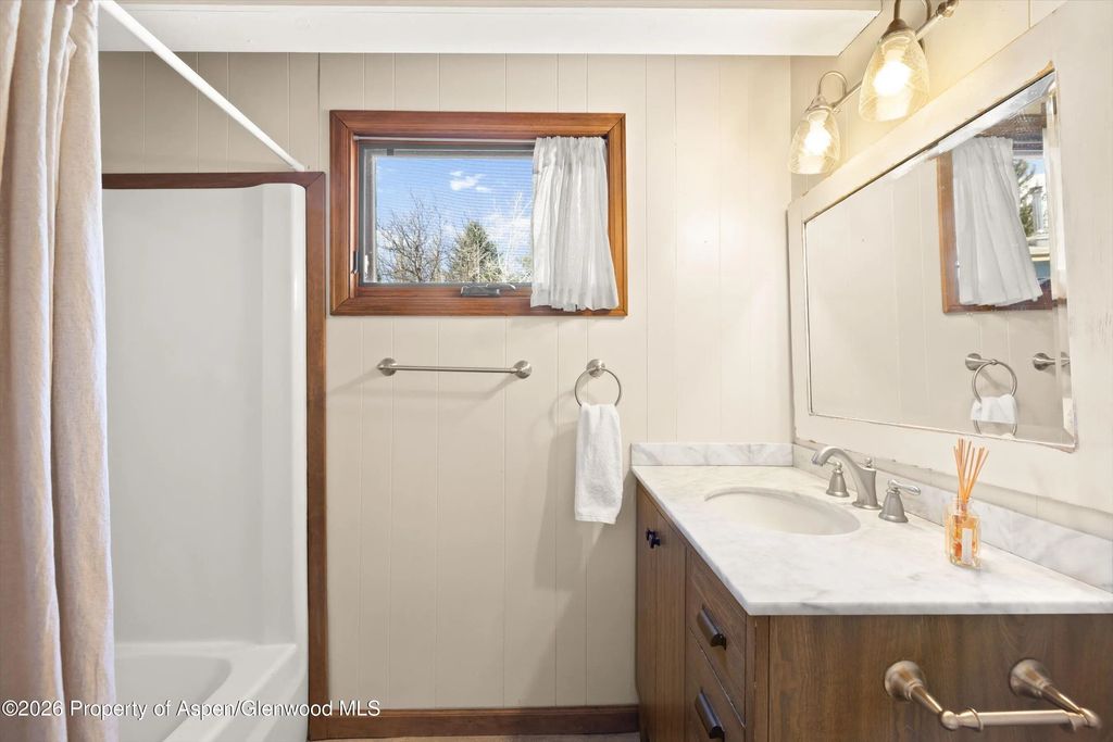 10 of 15 - 217 Longhorn Lane, Basalt, CO