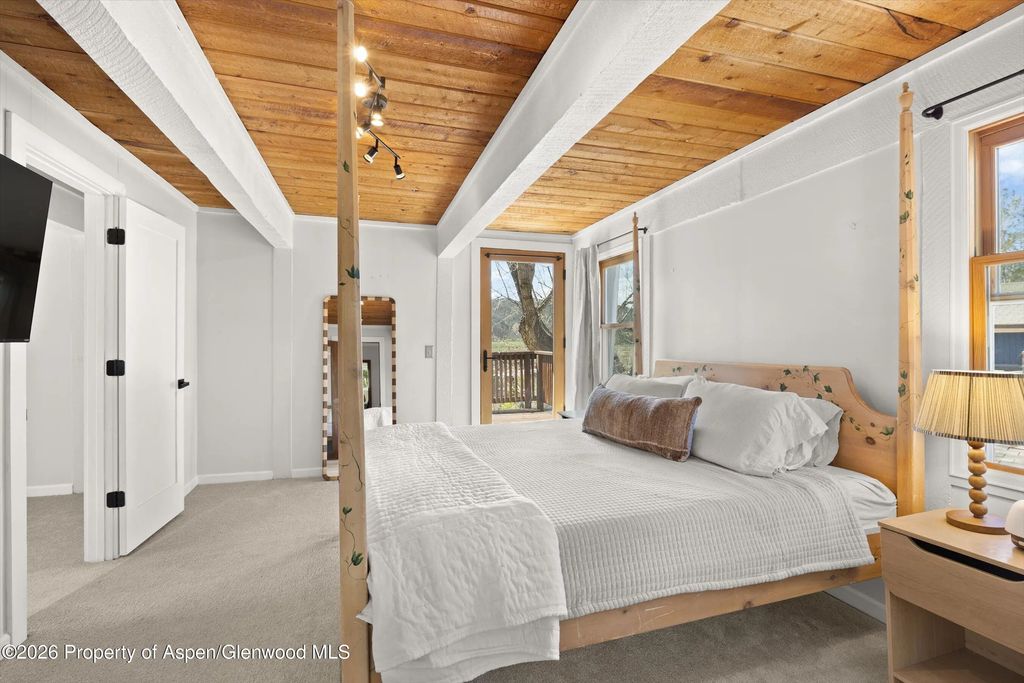 5 of 15 - 217 Longhorn Lane, Basalt, CO