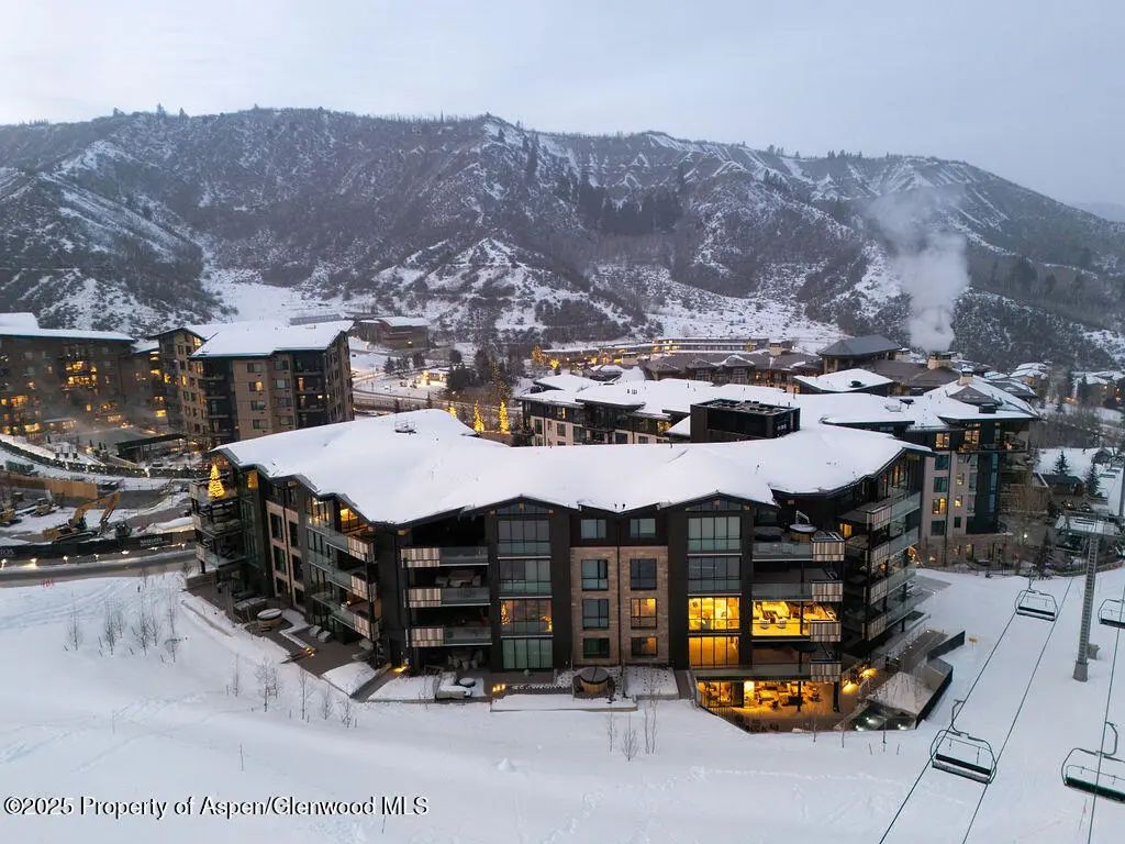 180 Wood Road 302, Snowmass Village