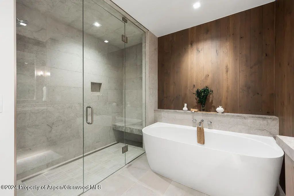 17 of 43 - 180 Wood Road 302, Snowmass Village, CO