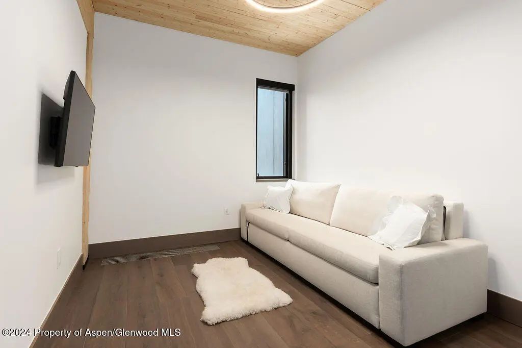22 of 43 - 180 Wood Road 302, Snowmass Village, CO