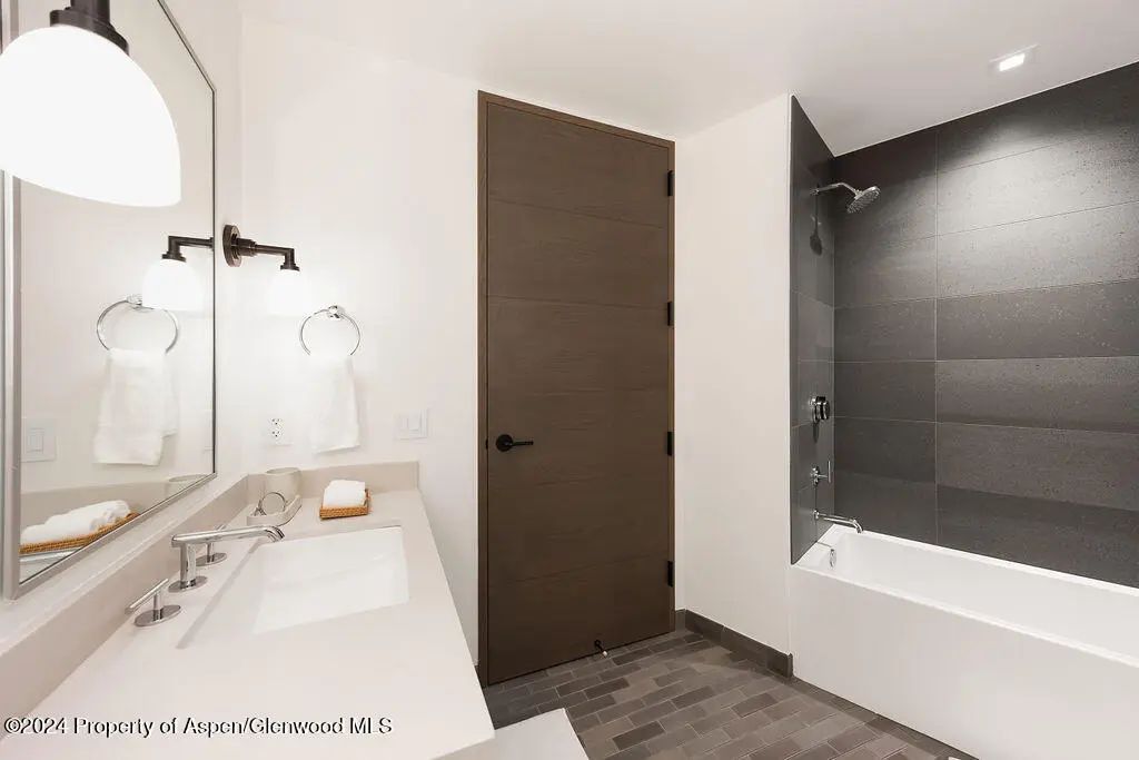 26 of 43 - 180 Wood Road 302, Snowmass Village, CO