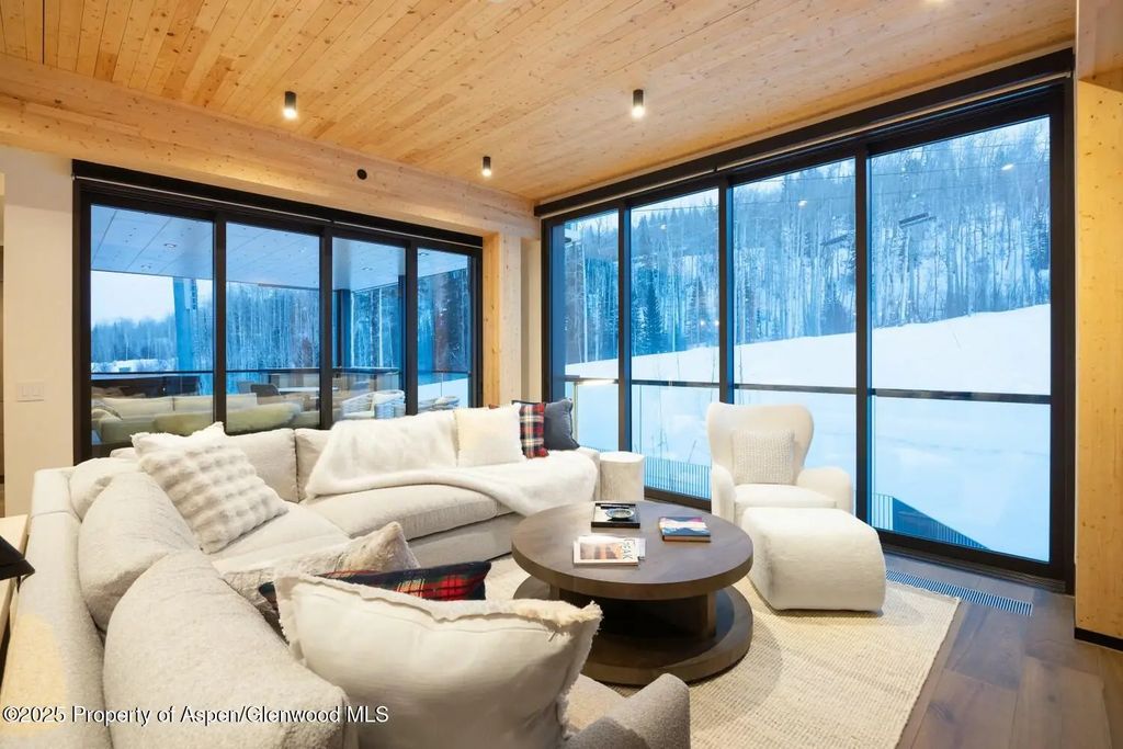 4 of 43 - 180 Wood Road 302, Snowmass Village, CO