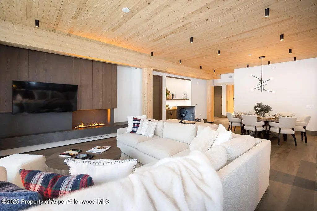 5 of 43 - 180 Wood Road 302, Snowmass Village, CO